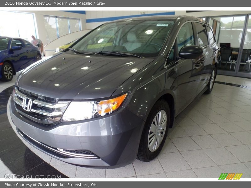 Modern Steel Metallic / Gray 2016 Honda Odyssey LX
