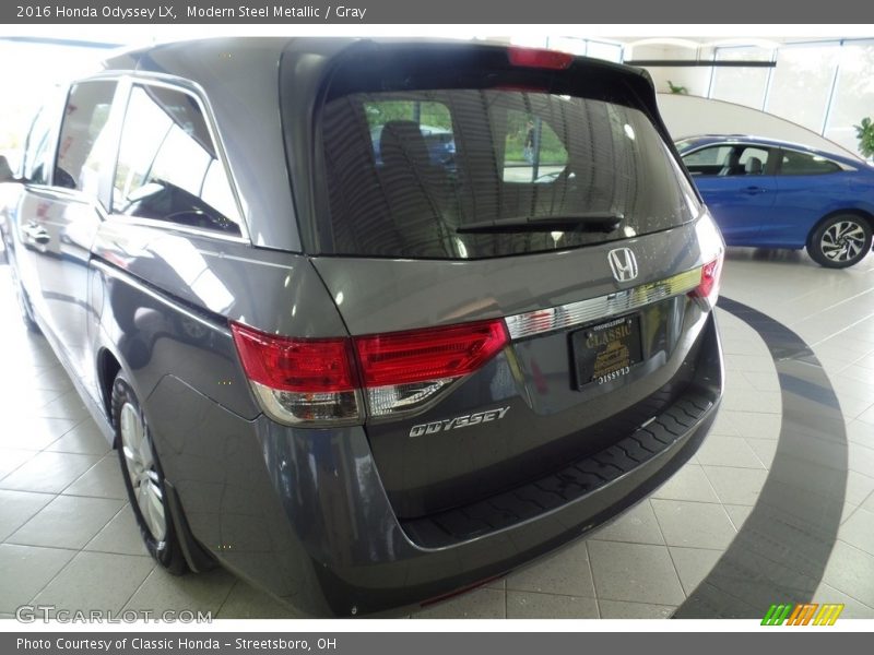 Modern Steel Metallic / Gray 2016 Honda Odyssey LX