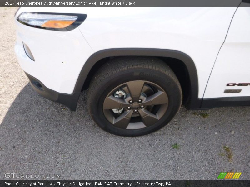 Bright White / Black 2017 Jeep Cherokee 75th Anniversary Edition 4x4