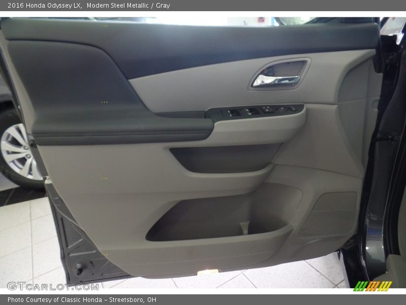 Modern Steel Metallic / Gray 2016 Honda Odyssey LX