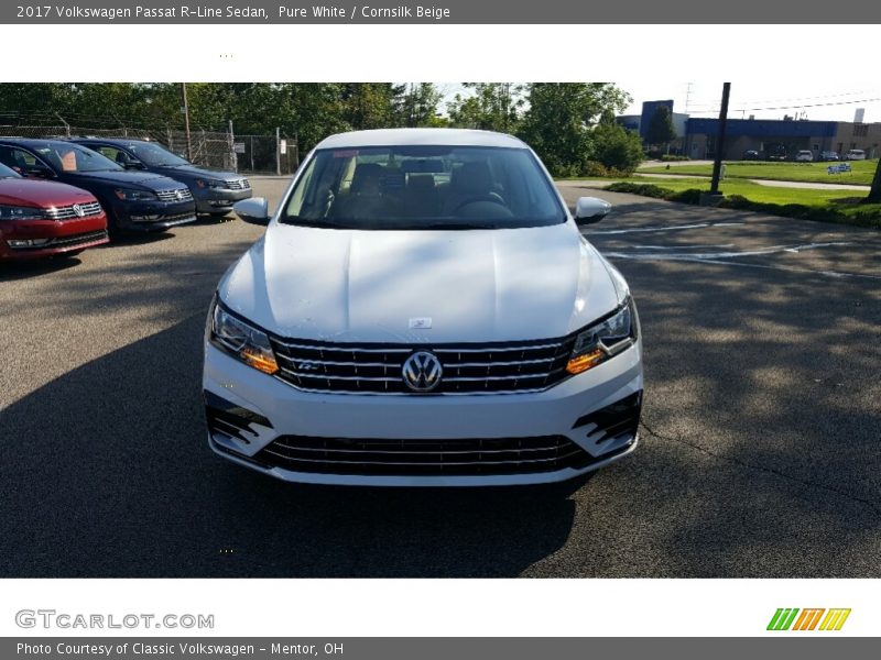 Pure White / Cornsilk Beige 2017 Volkswagen Passat R-Line Sedan