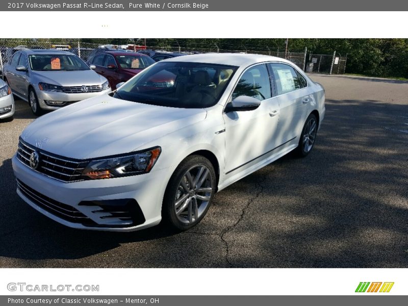 Front 3/4 View of 2017 Passat R-Line Sedan