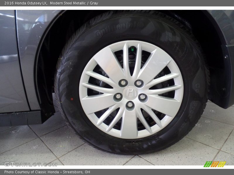 Modern Steel Metallic / Gray 2016 Honda Odyssey LX