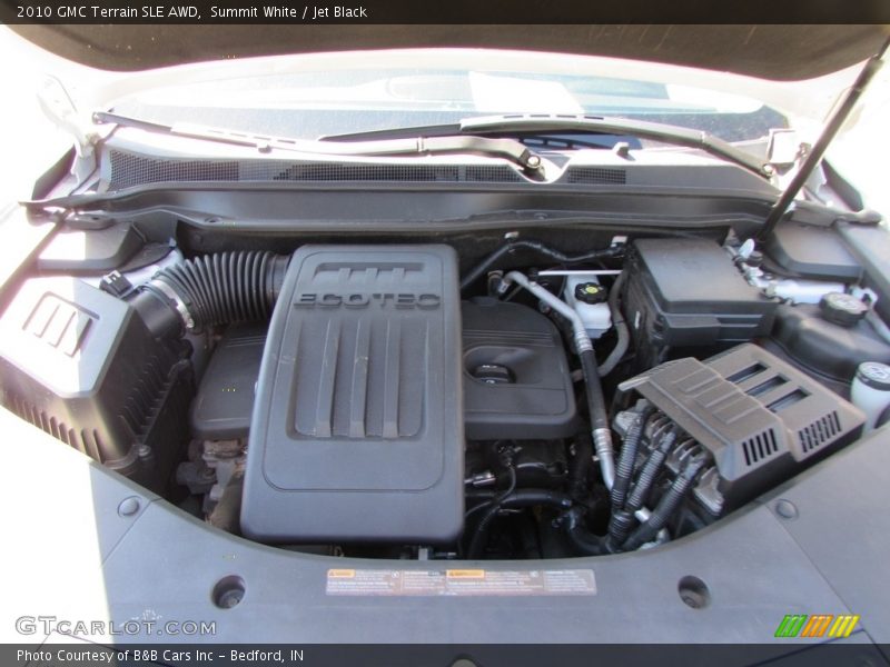 Summit White / Jet Black 2010 GMC Terrain SLE AWD