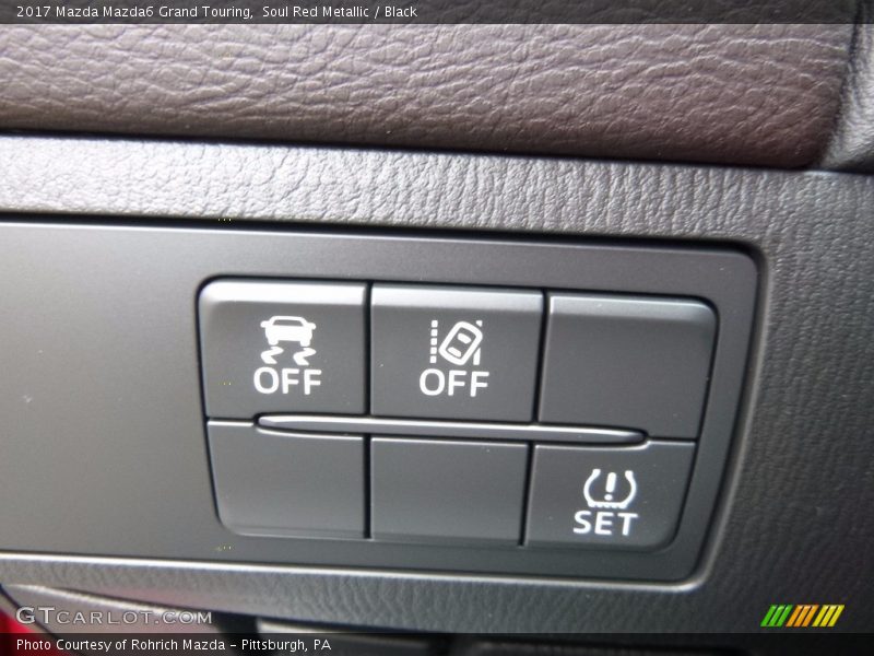 Soul Red Metallic / Black 2017 Mazda Mazda6 Grand Touring
