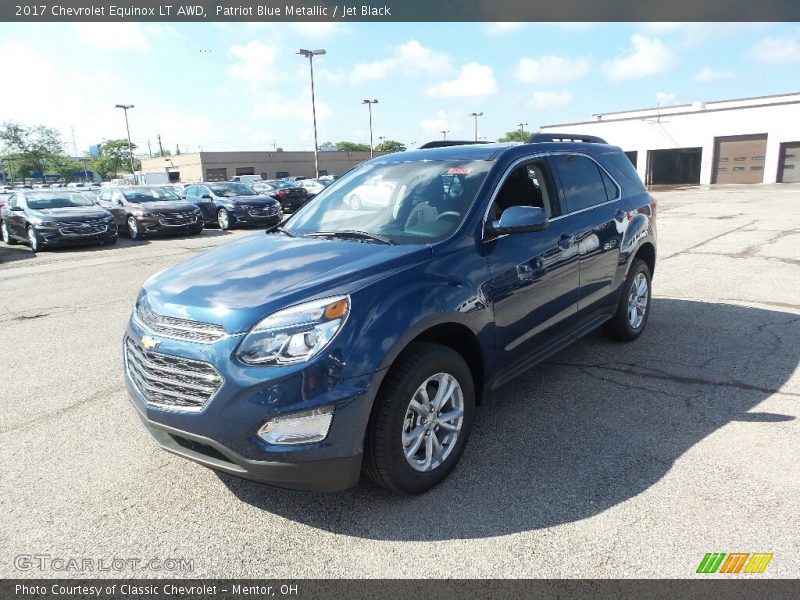 Patriot Blue Metallic / Jet Black 2017 Chevrolet Equinox LT AWD