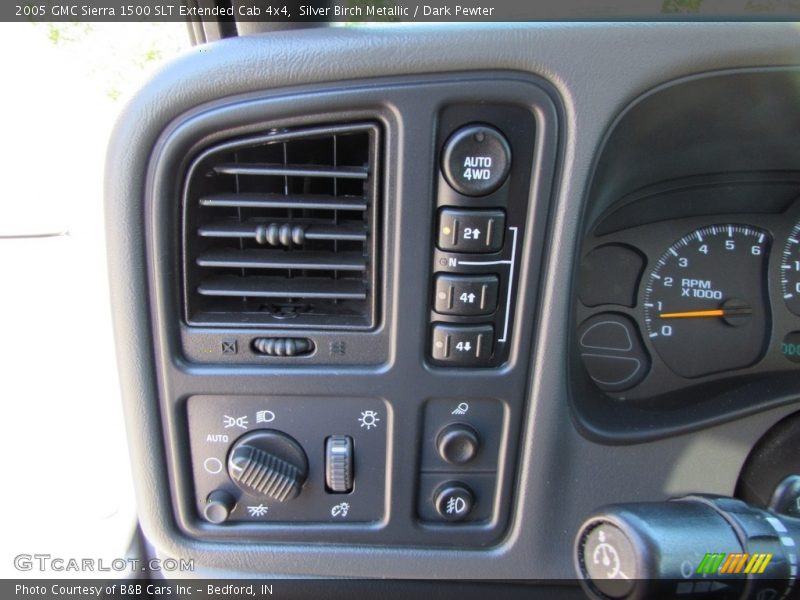 Silver Birch Metallic / Dark Pewter 2005 GMC Sierra 1500 SLT Extended Cab 4x4