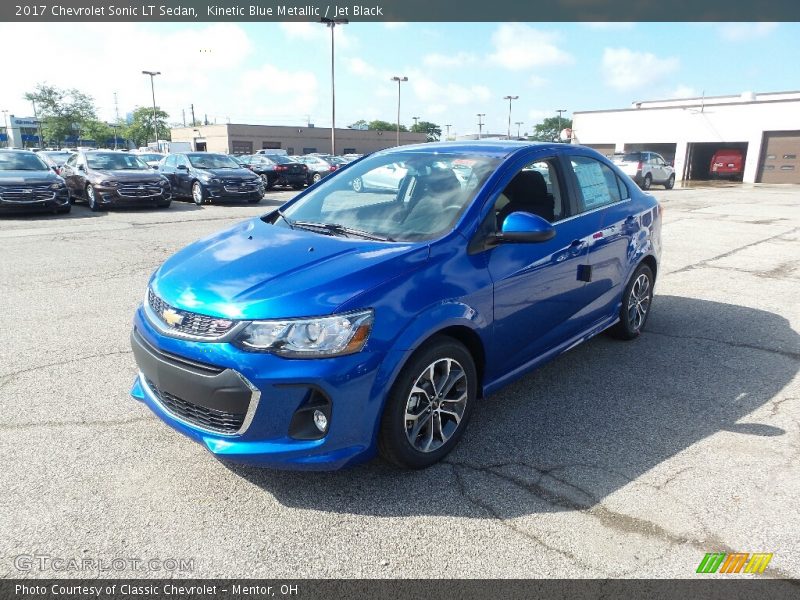 Front 3/4 View of 2017 Sonic LT Sedan