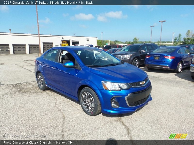 Front 3/4 View of 2017 Sonic LT Sedan