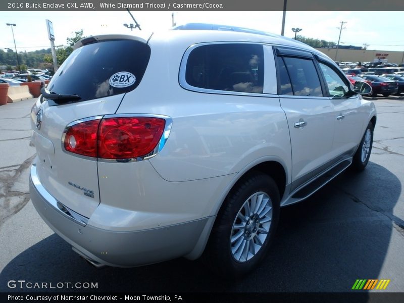 White Diamond Tricoat / Cashmere/Cocoa 2010 Buick Enclave CXL AWD