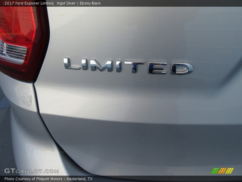 Ingot Silver / Ebony Black 2017 Ford Explorer Limited
