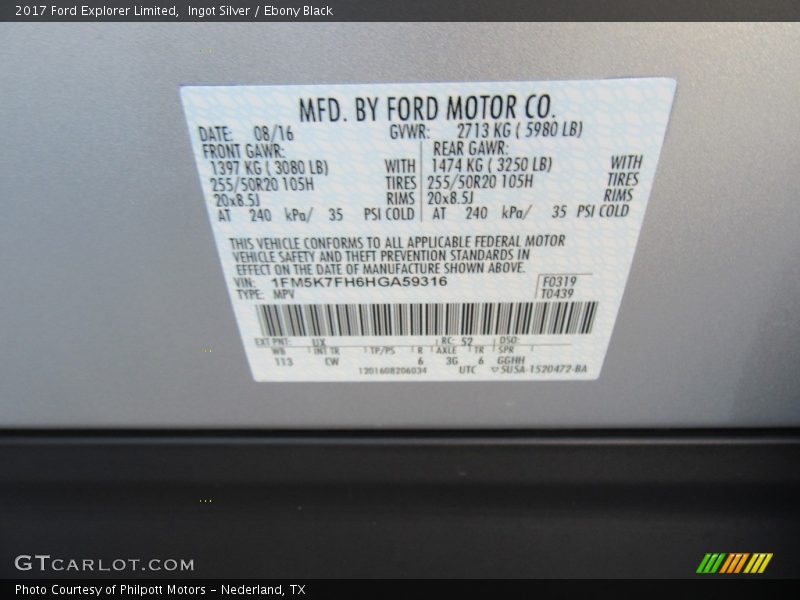 Ingot Silver / Ebony Black 2017 Ford Explorer Limited