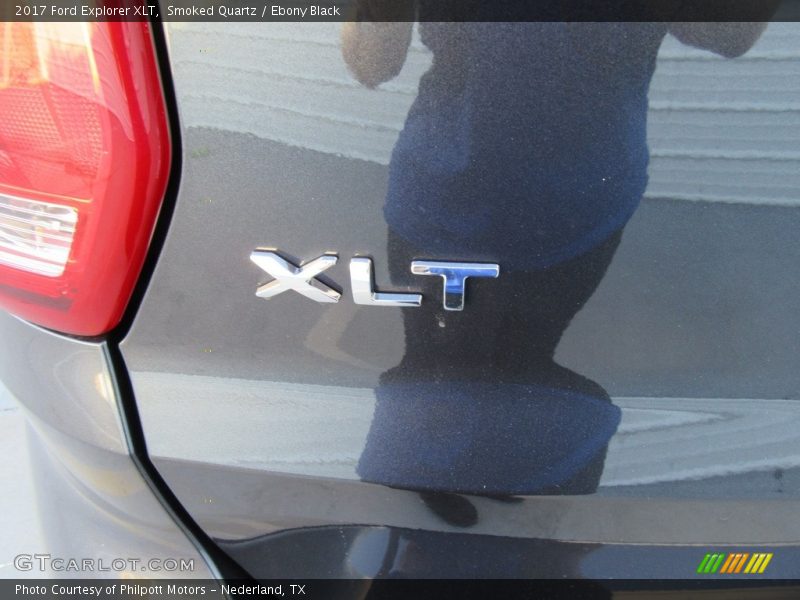 Smoked Quartz / Ebony Black 2017 Ford Explorer XLT