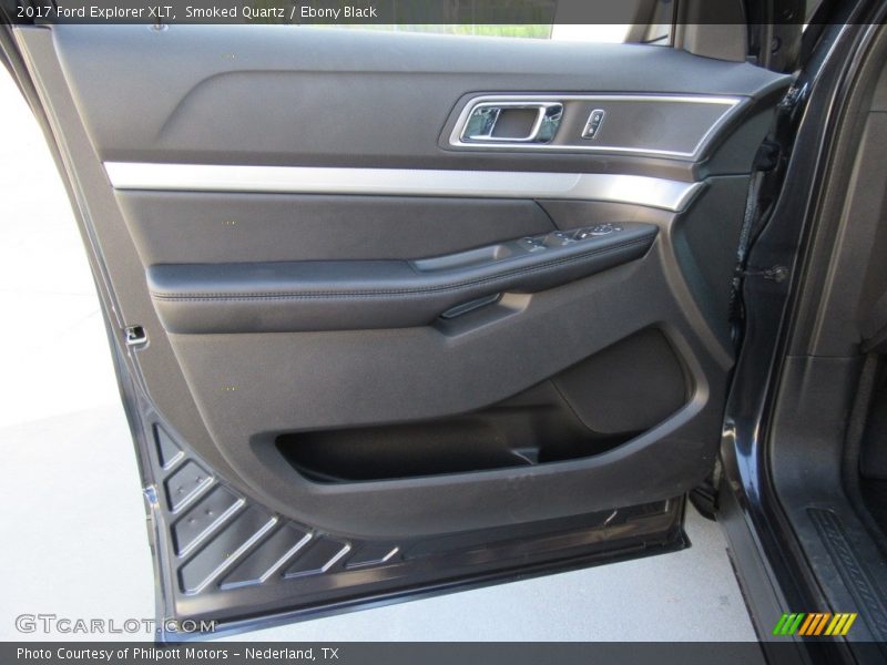 Smoked Quartz / Ebony Black 2017 Ford Explorer XLT