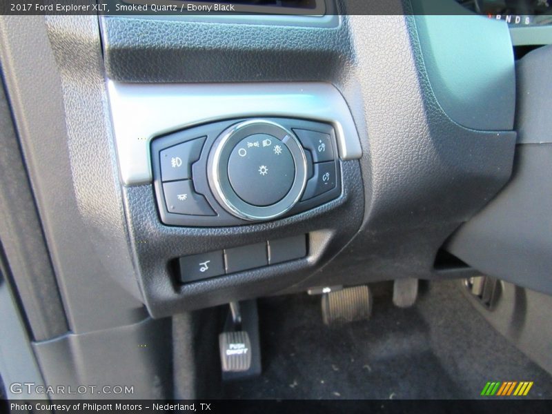 Smoked Quartz / Ebony Black 2017 Ford Explorer XLT