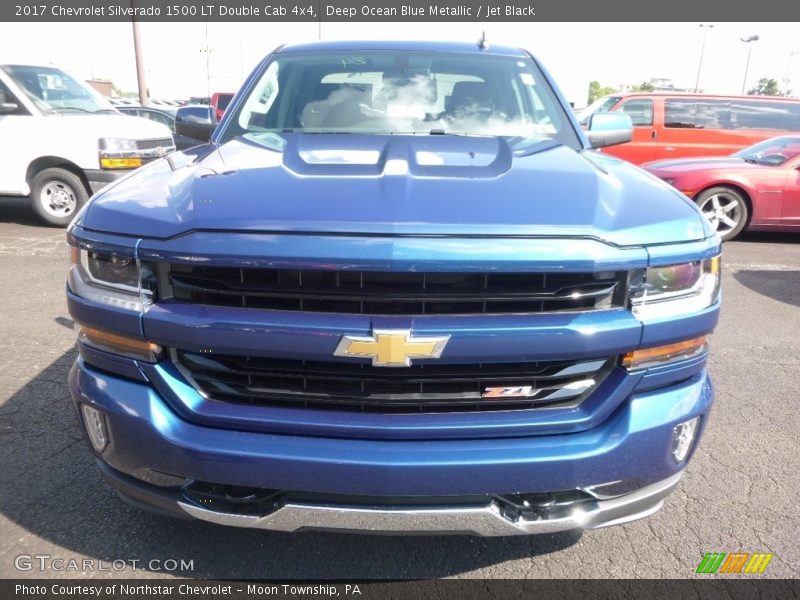 Deep Ocean Blue Metallic / Jet Black 2017 Chevrolet Silverado 1500 LT Double Cab 4x4