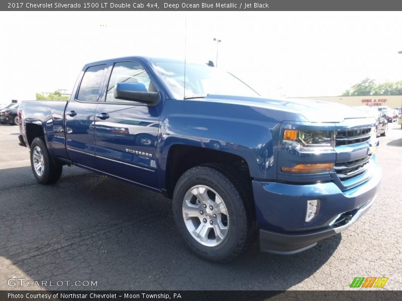 Deep Ocean Blue Metallic / Jet Black 2017 Chevrolet Silverado 1500 LT Double Cab 4x4