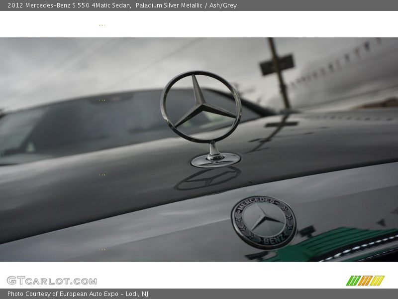 Paladium Silver Metallic / Ash/Grey 2012 Mercedes-Benz S 550 4Matic Sedan