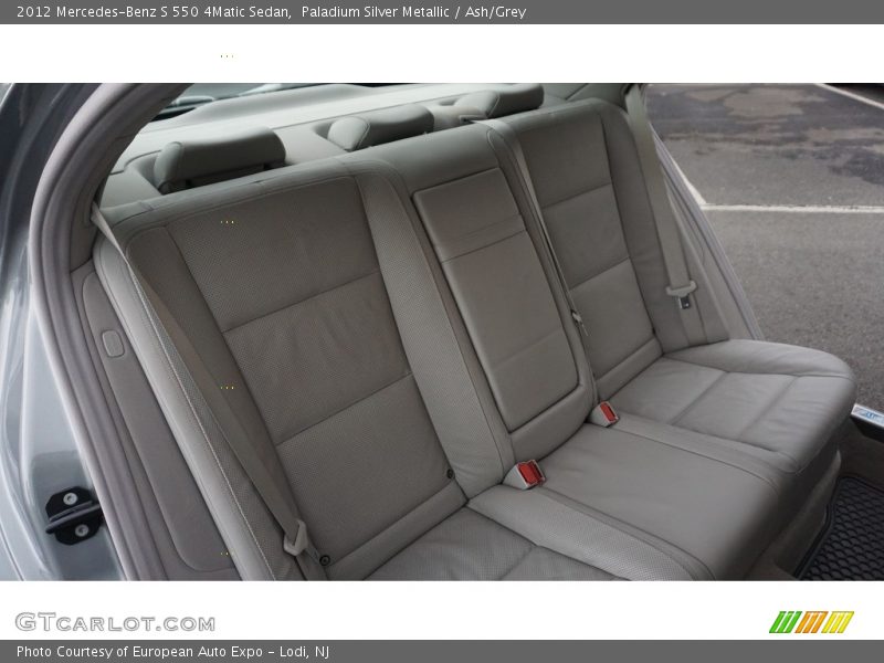 Paladium Silver Metallic / Ash/Grey 2012 Mercedes-Benz S 550 4Matic Sedan