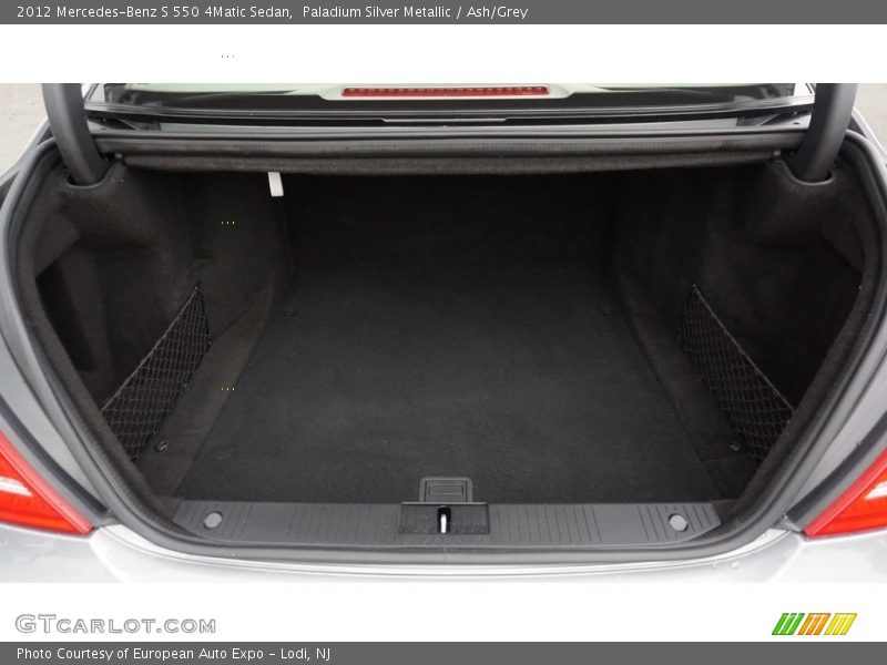 Paladium Silver Metallic / Ash/Grey 2012 Mercedes-Benz S 550 4Matic Sedan