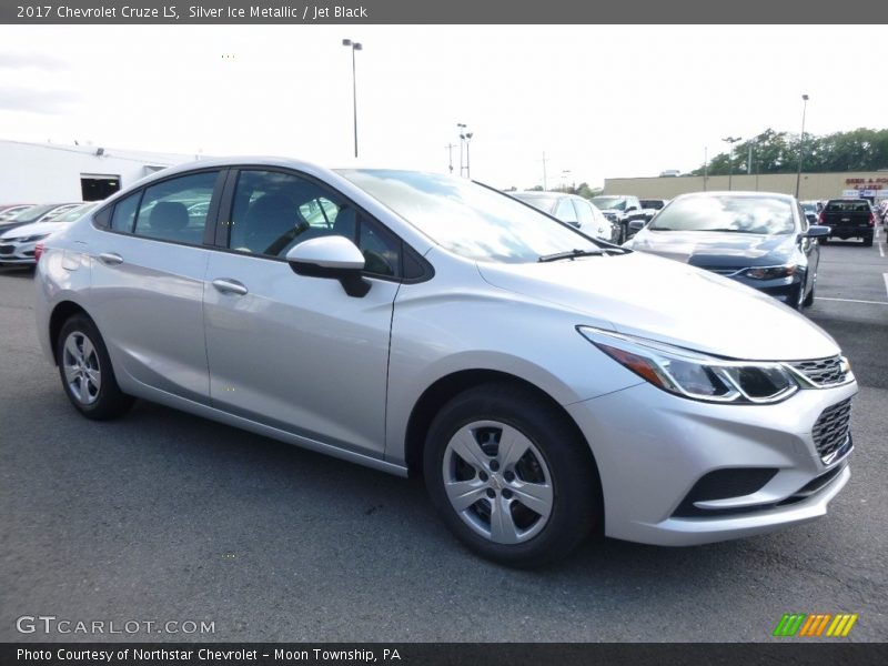 Silver Ice Metallic / Jet Black 2017 Chevrolet Cruze LS