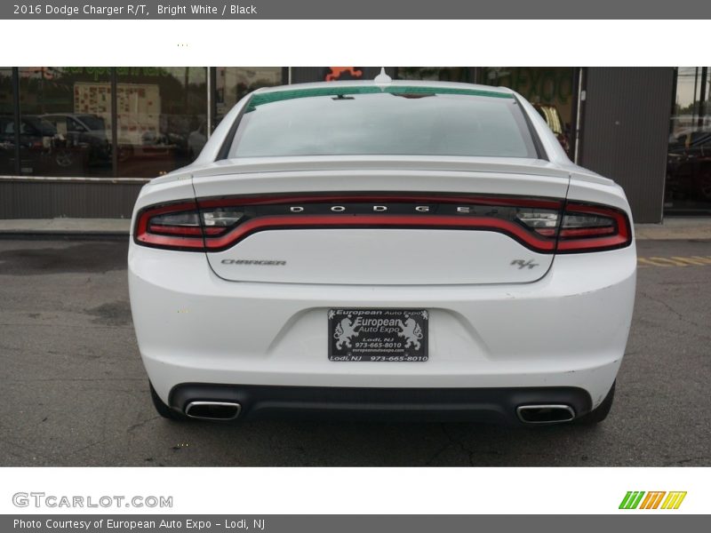 Bright White / Black 2016 Dodge Charger R/T