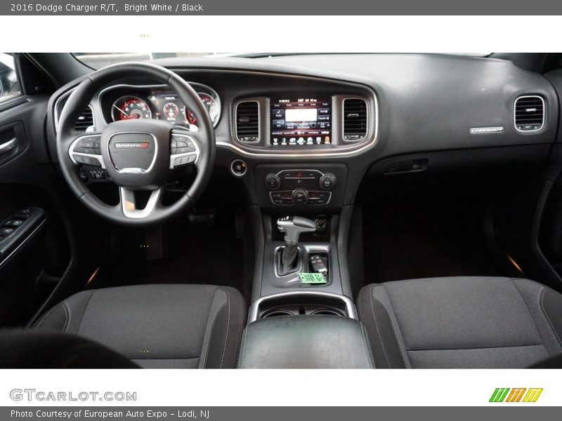 Bright White / Black 2016 Dodge Charger R/T