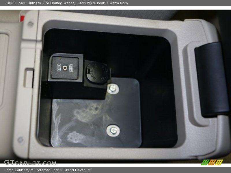 Satin White Pearl / Warm Ivory 2008 Subaru Outback 2.5i Limited Wagon