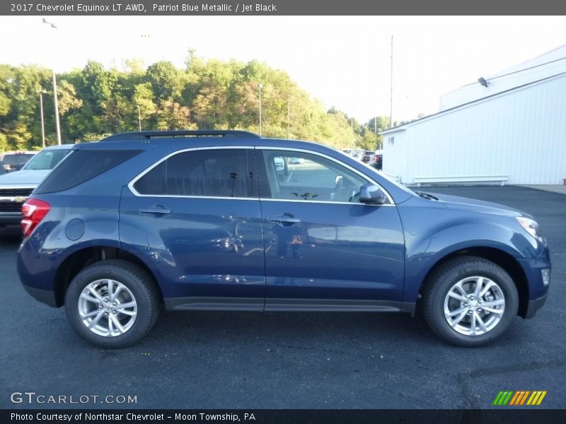 Patriot Blue Metallic / Jet Black 2017 Chevrolet Equinox LT AWD