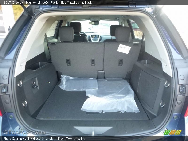 Patriot Blue Metallic / Jet Black 2017 Chevrolet Equinox LT AWD