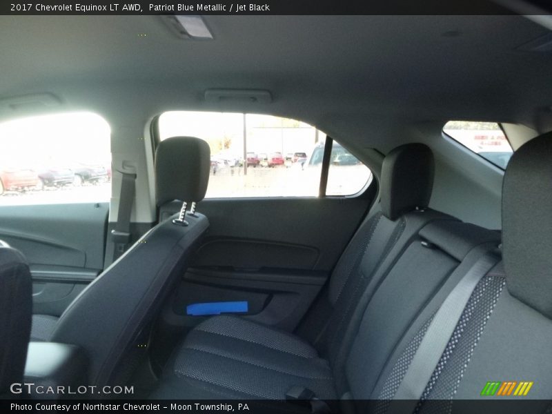 Patriot Blue Metallic / Jet Black 2017 Chevrolet Equinox LT AWD