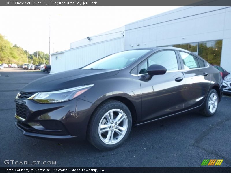 Tungsten Metallic / Jet Black 2017 Chevrolet Cruze LT