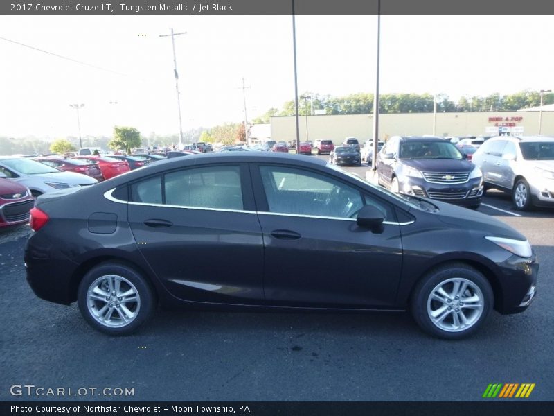 Tungsten Metallic / Jet Black 2017 Chevrolet Cruze LT