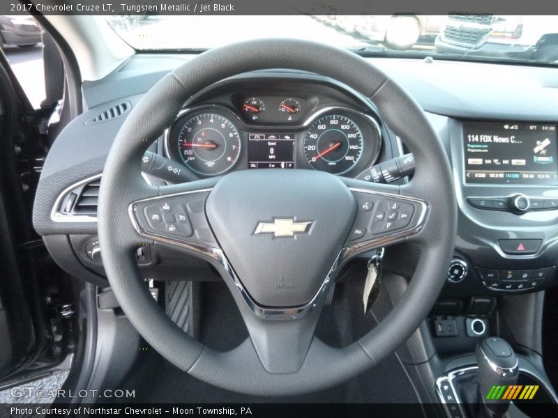 Tungsten Metallic / Jet Black 2017 Chevrolet Cruze LT
