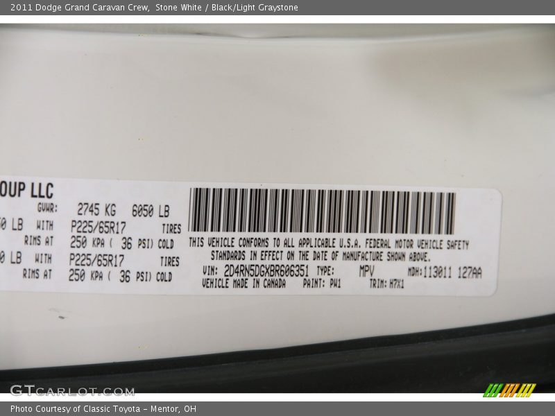 Stone White / Black/Light Graystone 2011 Dodge Grand Caravan Crew