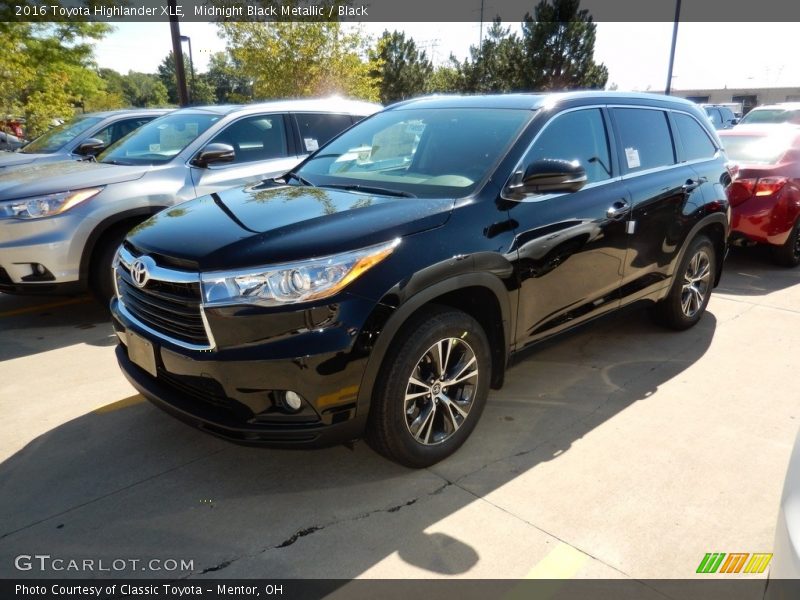 Midnight Black Metallic / Black 2016 Toyota Highlander XLE