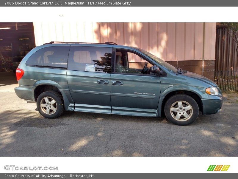 Magnesium Pearl / Medium Slate Gray 2006 Dodge Grand Caravan SXT