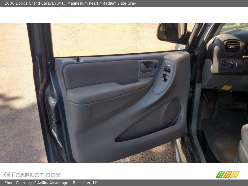 Magnesium Pearl / Medium Slate Gray 2006 Dodge Grand Caravan SXT