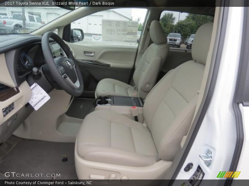Front Seat of 2017 Sienna XLE