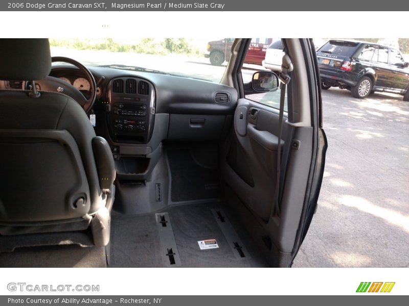 Magnesium Pearl / Medium Slate Gray 2006 Dodge Grand Caravan SXT
