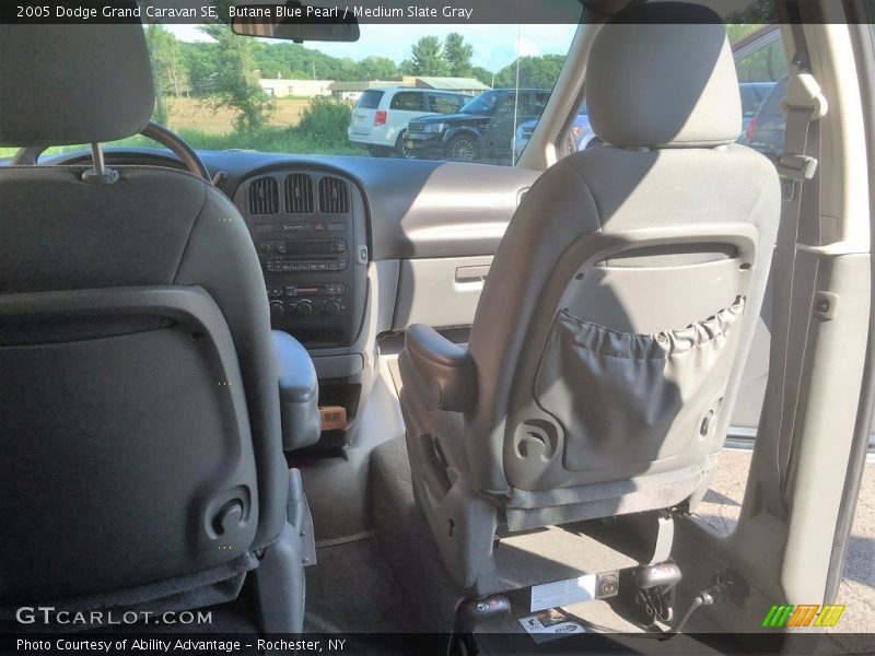 Butane Blue Pearl / Medium Slate Gray 2005 Dodge Grand Caravan SE