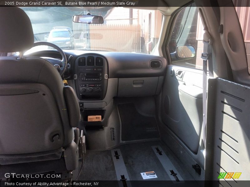 Butane Blue Pearl / Medium Slate Gray 2005 Dodge Grand Caravan SE