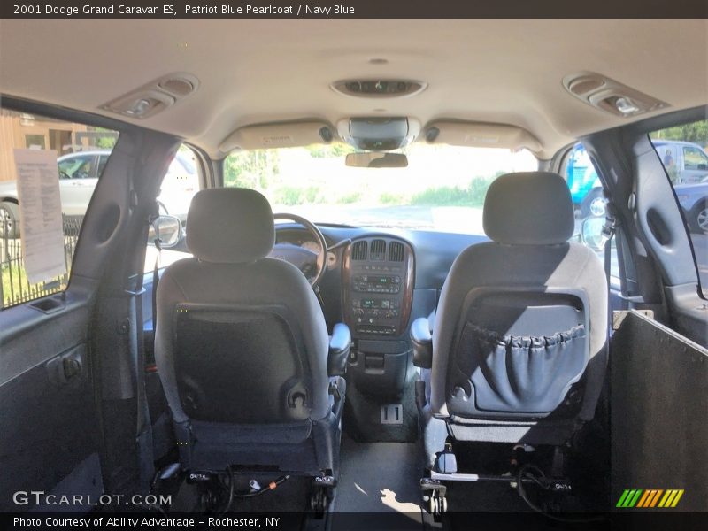 Patriot Blue Pearlcoat / Navy Blue 2001 Dodge Grand Caravan ES