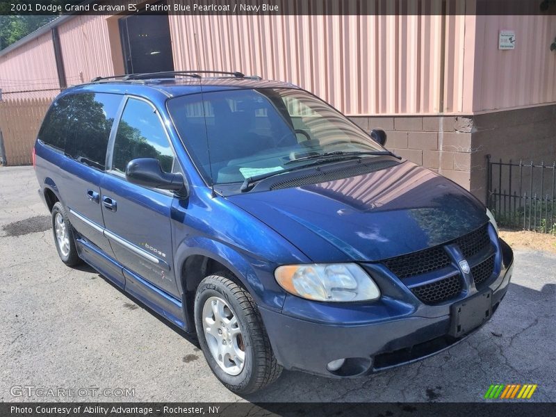 Patriot Blue Pearlcoat / Navy Blue 2001 Dodge Grand Caravan ES