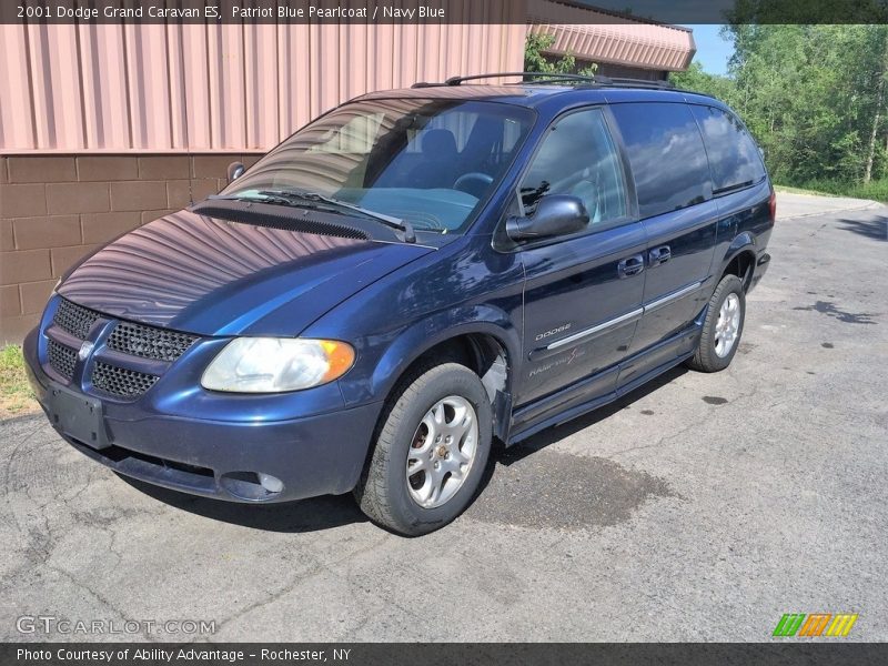 Patriot Blue Pearlcoat / Navy Blue 2001 Dodge Grand Caravan ES