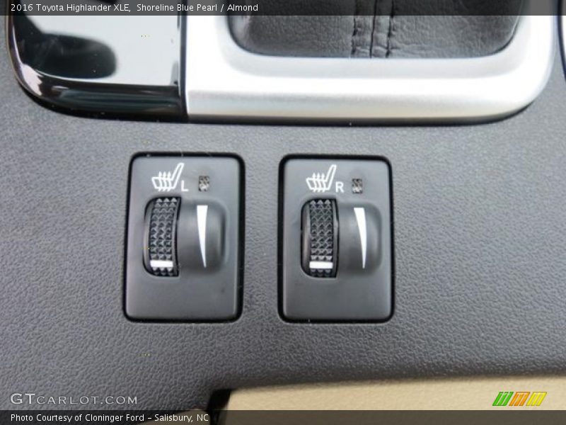 Controls of 2016 Highlander XLE