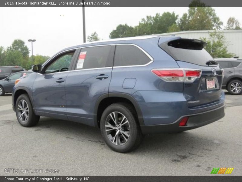 Shoreline Blue Pearl / Almond 2016 Toyota Highlander XLE