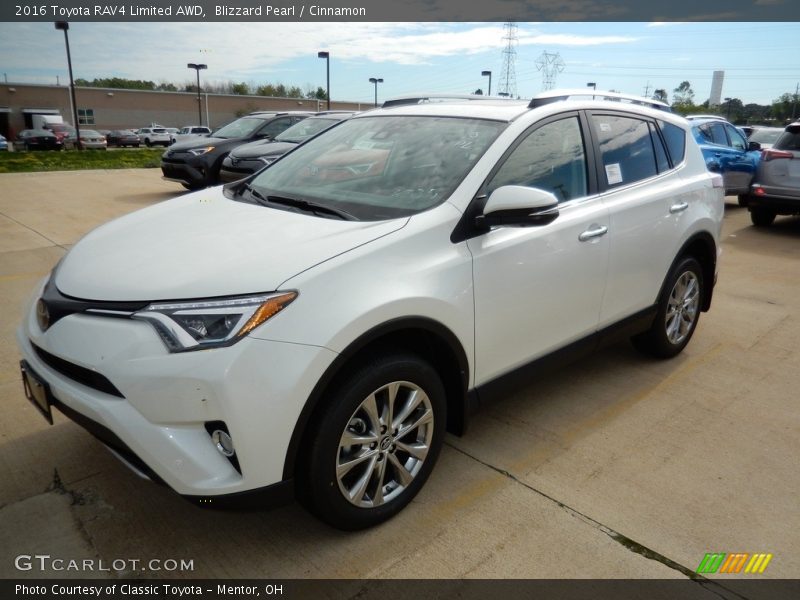 Front 3/4 View of 2016 RAV4 Limited AWD