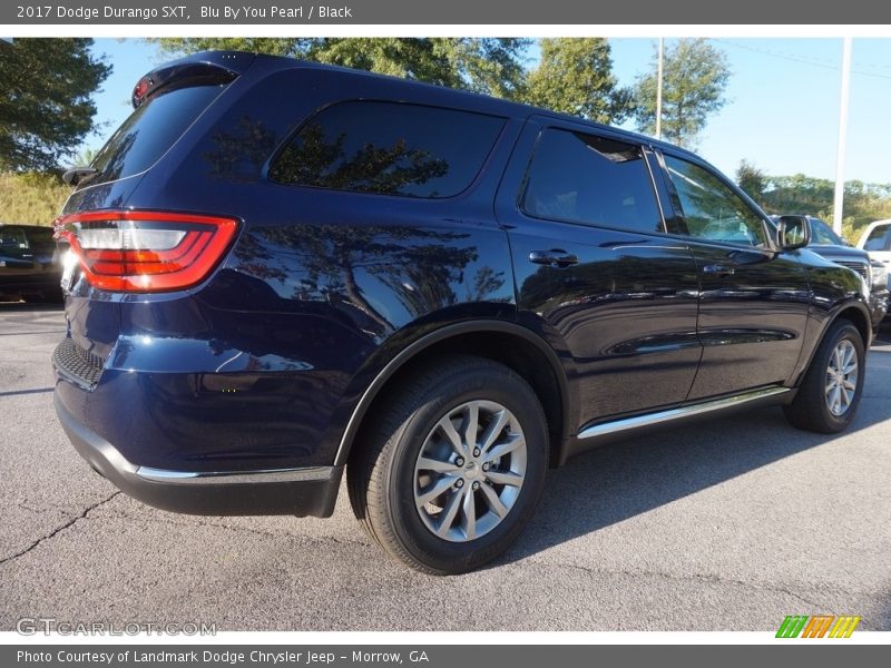 Blu By You Pearl / Black 2017 Dodge Durango SXT