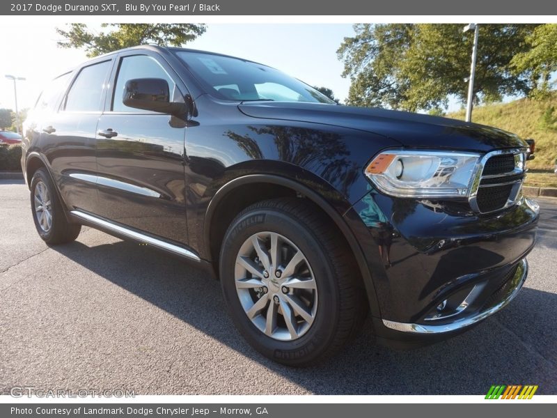 Blu By You Pearl / Black 2017 Dodge Durango SXT